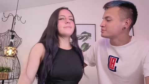 Ares y afrodita online show from 03-30-26, 07:26