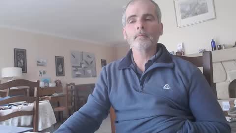 Snapshot of aalex1717 chatting on 12-27-24, 01:07 Aalex1717 online show from 12-27-24, 01:07