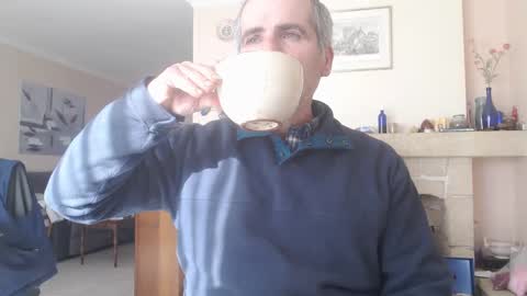 Snapshot of aalex1717 chatting on 02-02-25, 12:24 Aalex1717 online show from 02-02-25, 12:24