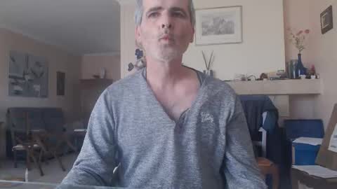 Snapshot of aalex1717 chatting on 03-19-26, 07:56 Aalex1717 online show from 03-19-26, 07:56