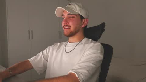 Alex online show from 06-07-26, 01:10