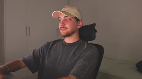 Alex online show from 07-02-26, 03:23