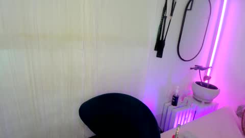 Aaliyahlayla online show from 01-23-25, 01:41