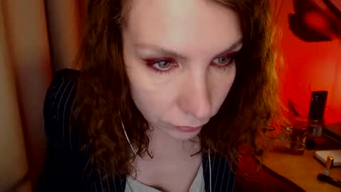 Snapshot of aamazingjoi chatting on 01-21-25, 03:59 Katie online show from 01-21-25, 03:59