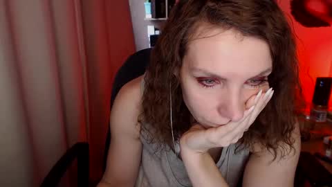 Snapshot of aamazingjoi chatting on 01-21-25, 09:13 Katie online show from 01-21-25, 09:13