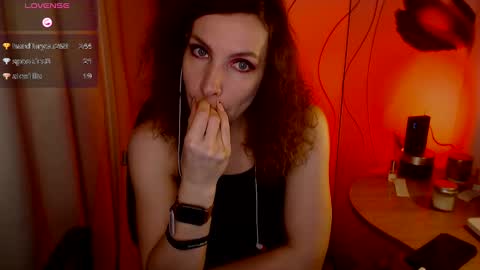 Snapshot of aamazingjoi chatting on 02-09-25, 03:56 Katie online show from 02-09-25, 03:56