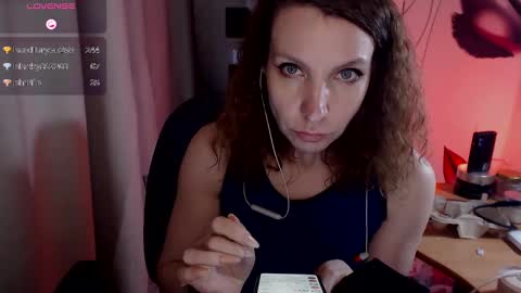 Snapshot of aamazingjoi chatting on 02-12-25, 01:16 Katie online show from 02-12-25, 01:16