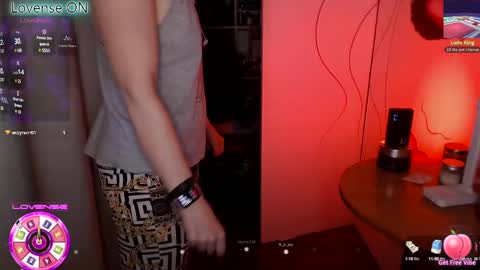 Snapshot of aamazingjoi chatting on 02-16-25, 04:42 Katie online show from 02-16-25, 04:42