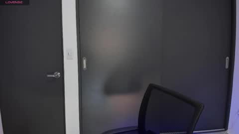 andrea online show from 10-19-25, 02:45