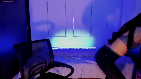 andrea online show from 04-02-26, 01:58