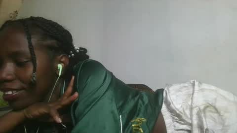 aangevelo online show from 11-10-25, 10:36