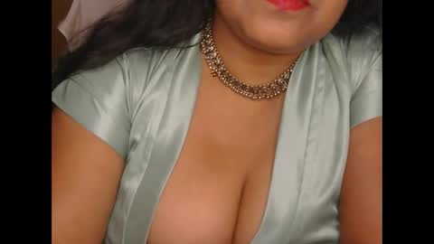 Snapshot of aaradhya_sexy_88 chatting on 02-18-26, 11:28 aaradhya_sexy_88 online show from 02-18-26, 11:28