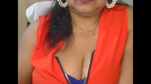 Snapshot of aaradhya_sexy_88 chatting on 02-20-26, 10:27 aaradhya_sexy_88 online show from 02-20-26, 10:27