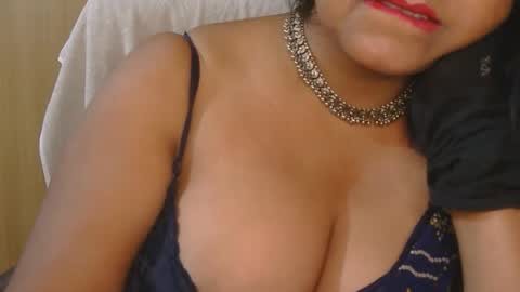 Snapshot of aaradhya_sexy_88 chatting on 03-10-26, 10:53 aaradhya_sexy_88 online show from 03-10-26, 10:53
