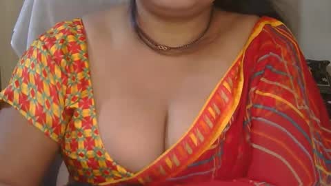 Snapshot of aaradhya_sexy_88 chatting on 03-15-26, 07:36 aaradhya_sexy_88 online show from 03-15-26, 07:36