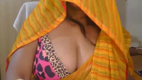 Snapshot of aaradhya_sexy_88 chatting on 04-23-26, 08:46 aaradhya_sexy_88 online show from 04-23-26, 08:46