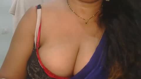 Snapshot of aaradhya_sexy_88 chatting on 05-26-26, 10:11 aaradhya_sexy_88 online show from 05-26-26, 10:11