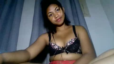 Snapshot of aariciah chatting on 11-29-25, 08:45 aariciah online show from 11-29-25, 08:45