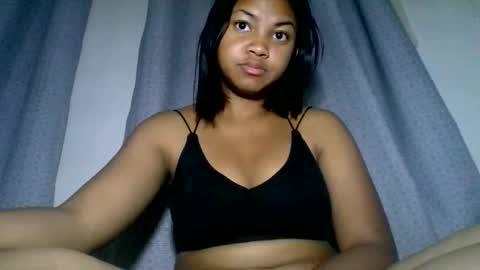 Snapshot of aariciah chatting on 11-30-25, 11:09 aariciah online show from 11-30-25, 11:09