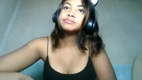Snapshot of aariciah chatting on 05-30-26, 07:49 aariciah online show from 05-30-26, 07:49