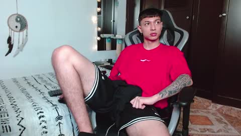 Snapshot of aarman_bannana chatting on 12-10-24, 02:05 aarman online show from 12-10-24, 02:05