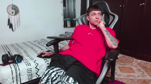 Snapshot of aarman_bannana chatting on 12-20-24, 08:06 aarman online show from 12-20-24, 08:06