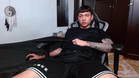 Snapshot of aarman_bannana chatting on 01-24-25, 11:12 aarman online show from 01-24-25, 11:12