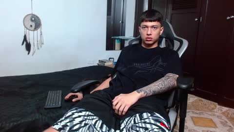 Snapshot of aarman_bannana chatting on 01-31-25, 04:03 aarman online show from 01-31-25, 04:03