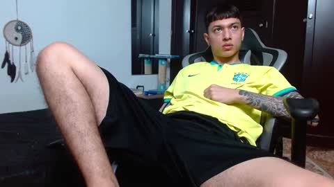 Snapshot of aarman_bannana chatting on 02-01-25, 03:19 aarman online show from 02-01-25, 03:19