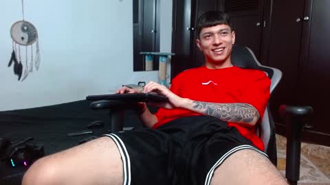 Snapshot of aarman_bannana chatting on 02-04-25, 03:22 aarman online show from 02-04-25, 03:22