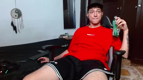 Snapshot of aarman_bannana chatting on 02-19-25, 01:40 aarman online show from 02-19-25, 01:40