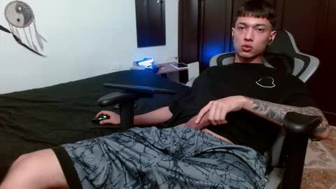 Snapshot of aarman_bannana chatting on 10-09-25, 10:30 aarman online show from 10-09-25, 10:30