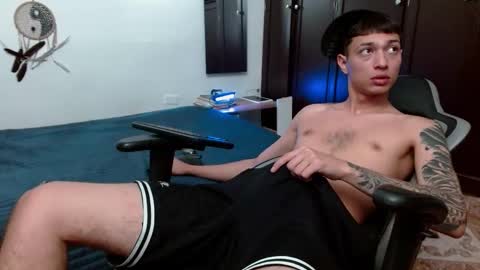 Snapshot of aarman_bannana chatting on 11-14-25, 04:28 aarman online show from 11-14-25, 04:28