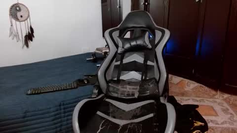 Snapshot of aarman_bannana chatting on 12-01-25, 03:22 aarman online show from 12-01-25, 03:22