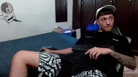 aarman online show from 12-20-25, 04:14