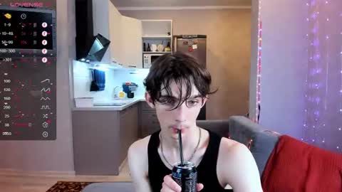 Aaron Bang online show from 06-28-26, 09:21