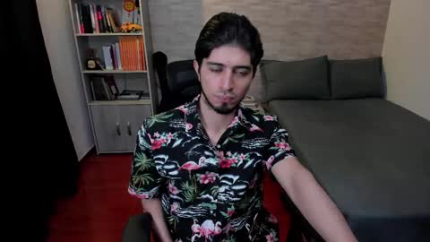 Snapshot of aaron_paul_ chatting on 02-15-25, 08:22 Aaron online show from 02-15-25, 08:22