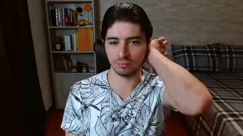 Aaron online show from 03-27-26, 07:57