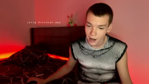 Aaron online show from 04-21-26, 07:17