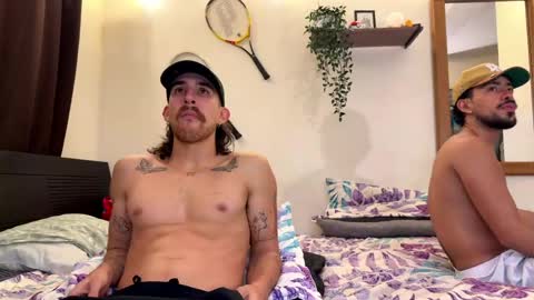 Snapshot of aaron_wheel chatting on 05-08-26, 02:39 aaron_wheel online show from 05-08-26, 02:39