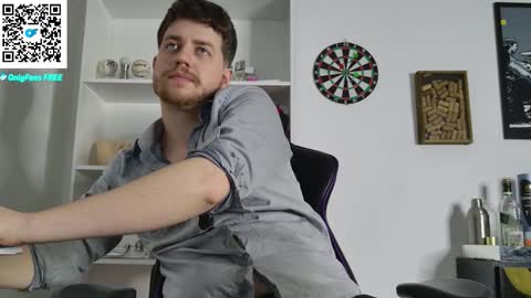 Aaron  online show from 10-30-25, 09:26