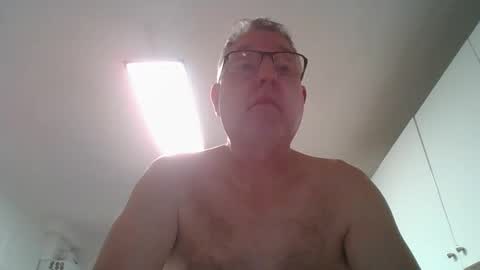 Snapshot of aaronmills55 chatting on 03-25-26, 06:14 Aaron online show from 03-25-26, 06:14