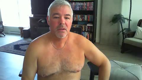 Snapshot of aarosteev chatting on 03-12-25, 02:23 Jason online show from 03-12-25, 02:23