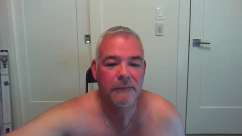 Snapshot of aarosteev chatting on 10-18-25, 11:27 Jason online show from 10-18-25, 11:27