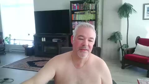 Snapshot of aarosteev chatting on 02-06-26, 01:36 Jason online show from 02-06-26, 01:36