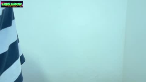 Snapshot of aasher_hardcore chatting on 01-05-25, 08:11 Asher online show from 01-05-25, 08:11