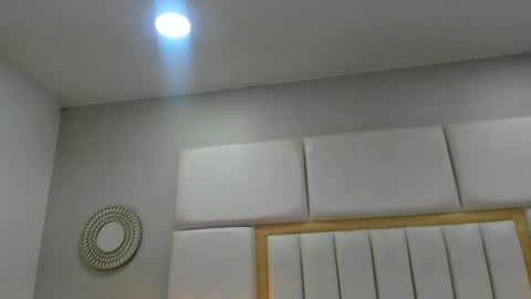 Snapshot of abannyrogers chatting on 05-16-26, 12:04 Abanny Rogers online show from 05-16-26, 12:04