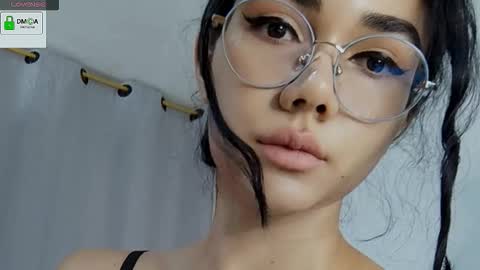 Martina online show from 09-11-25, 12:05