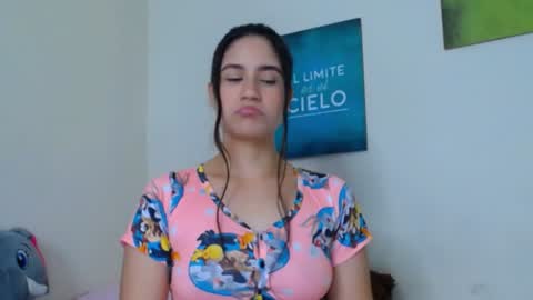 Abbie Hard  --------------- Streaming from 0800 - 0400 UTC-5 online show from 02-04-25, 01:34