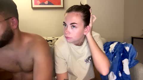 Abbie xo online show from 11-25-25, 06:08